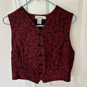 Silk vest